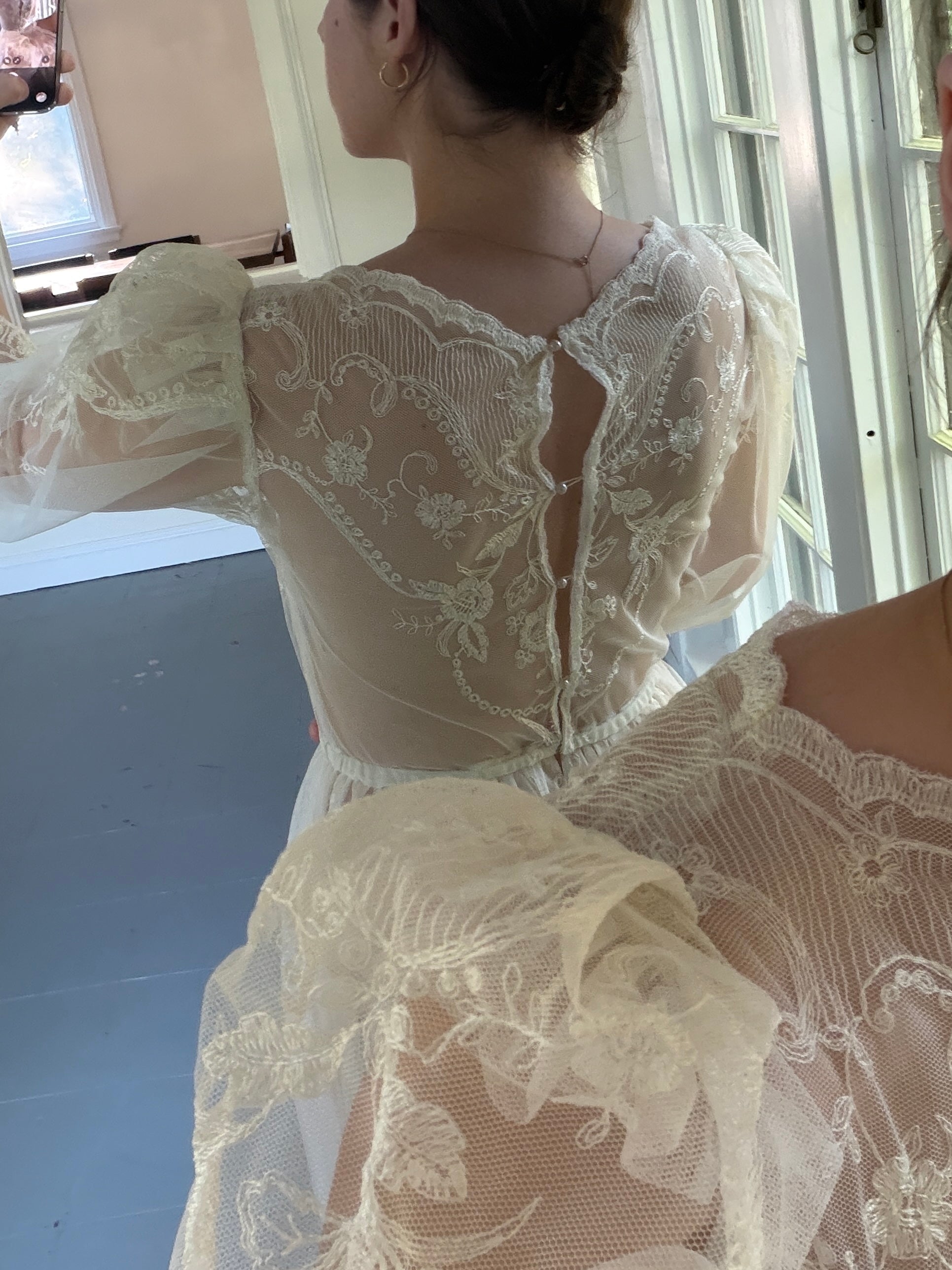 Vintage 70s Sheer Embroidered Mesh 3/4 Length Sleeve Midi