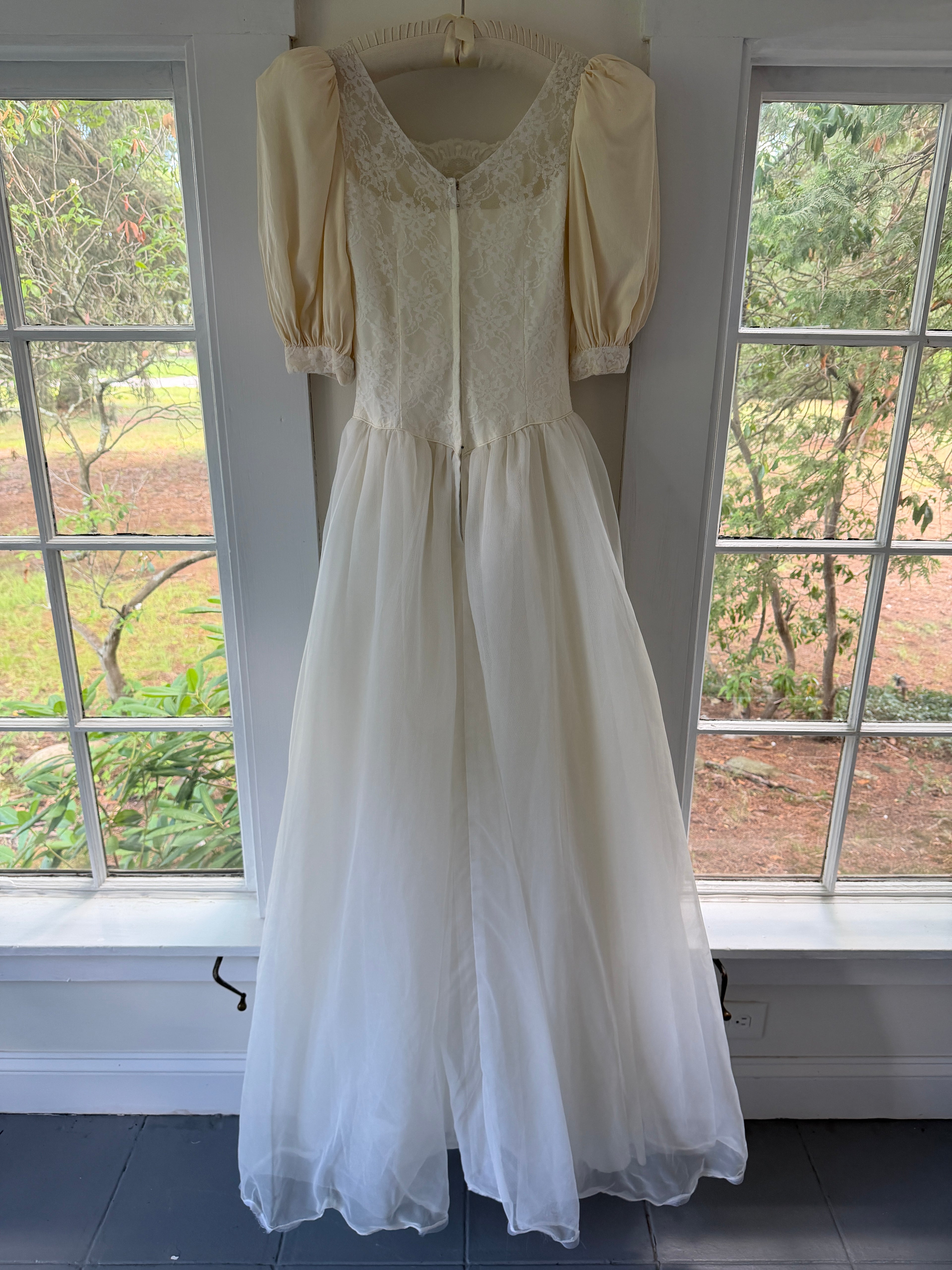 Vintage 70s Ball Gown With Basque Waist And Layered Full Skirt