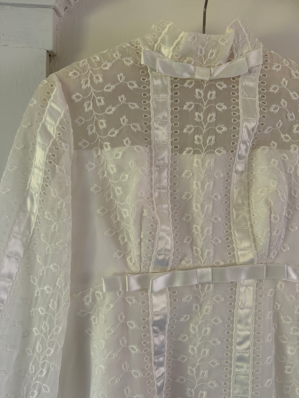 Vintage 60s Alfred Angelo Original Empire Waist Broderie Anglaise Wedding Gown